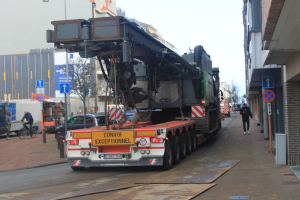 Transport Liebherr LRB 355 van Brugge naar Knokke