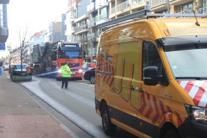 Transport Liebherr LRB 355 van Brugge naar Knokke